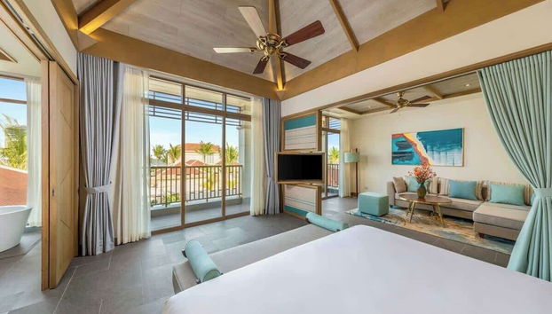 Luxe 3BR Villa: Pool, Breakfast & Housekeeping - Foto 5, Habitación