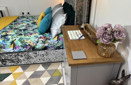 Entire guest suite in Highcliffe Dorset - Photo 11