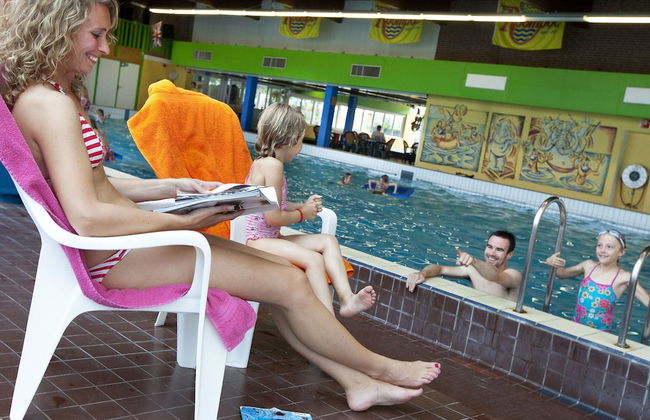 Villa in Klein Vink With Thermaalbad Access - Photo 6