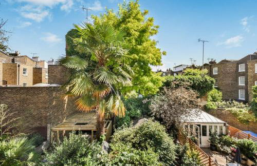 Lovely large 1 bed renovated flat w balcony & 600MB WiFi - Foto 4