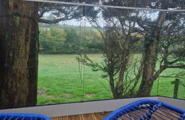 Ty Branwen- Luxury Woodland Lodge with Stunning Views - Photo 7