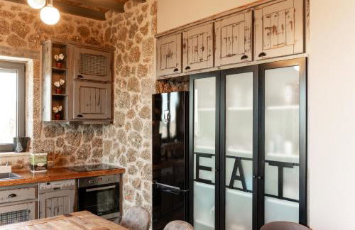 Luxury Mountain Memories Villa - Photo 13