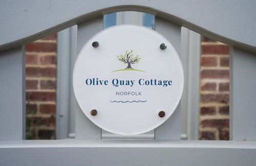 Olive Quay Cottage - Rustic elegance, big country garden Norfolk coast - Foto 12