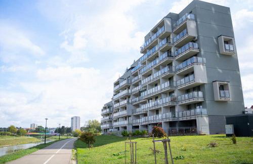 Capital Towers - Apartament Green z widokiem na rzekę i park - Foto 18