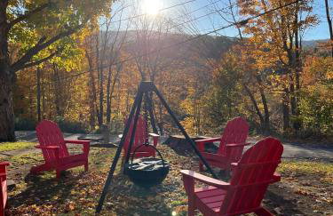 Charming Mtn Stay Views, Hot Tub, Prime Location - Foto 24