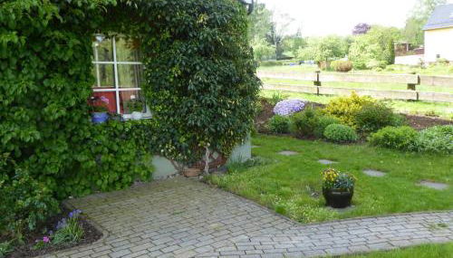 Basislager Hohnstein - Familie Lösel - Foto 3, Garden view