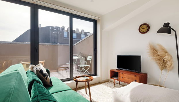 Lovely 2-bed in the city centre with a sunny balcony - Foto 2, Interior