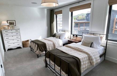 Luxury Ski Home 5 min from SnowBasin, 50' from Pineview Lake - Foto 17