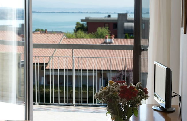 Kristall Lago Residence - Photo 34