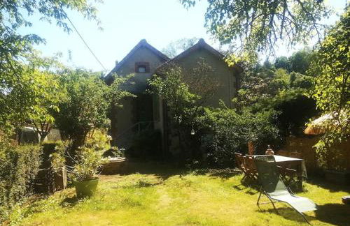 Maison " Bouton d'or" au bord de l'eau, à 10 mn de Tours , meublé classé une étoile - Foto 24