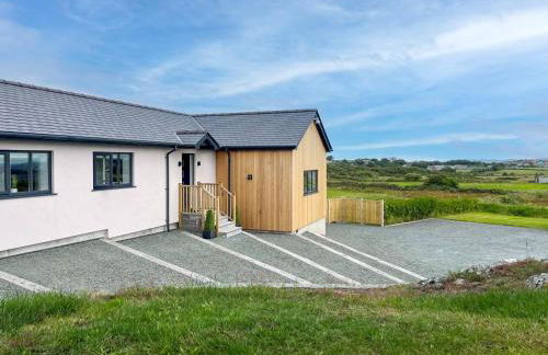 3 Bed in Penrhos Feilw oc-g29643 - Foto 1