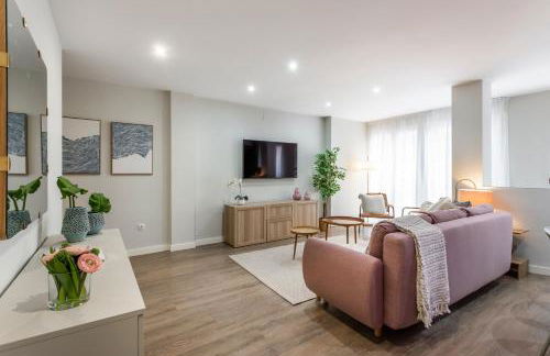 Acogedor Apartamento de diseño en Centro de Novelda y Cerca de Alicante - Foto 2