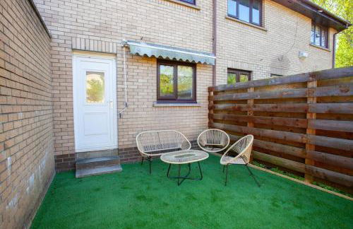 Stylish and Modern 2 Bed House - Foto 18