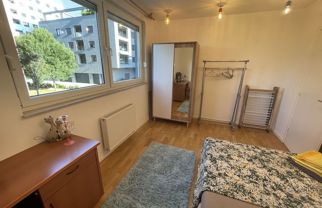 Large Modern 75m2 Flat and Free Parking - Foto 6