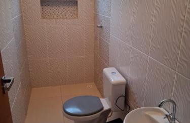 Casa Espaçosa com Piscina e Lazer Próxima ao Mar - Foto 7