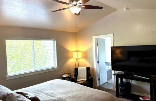 Hole in One Place with Hot Tub and Ping Pong - Foto 20