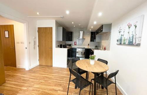 The Works-Fresh 2bed in centre, opposite Arndale. - Foto 7