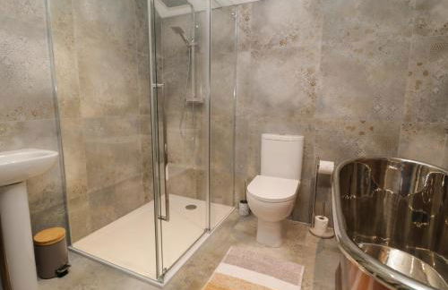 Well Cottage - Photo 17