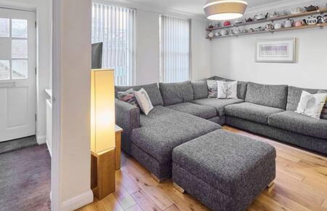 Host Stay Cobb Court - Foto 10