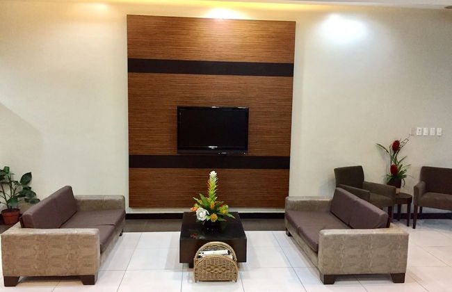 The Studio 87 Residences - Photo 2