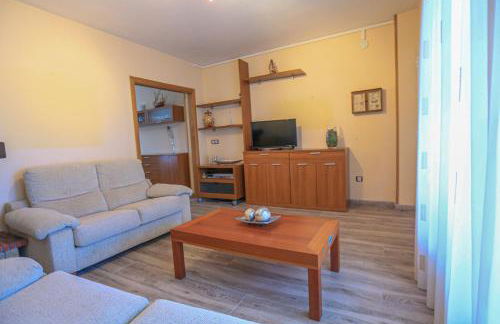 LITORAL COSTA DORADA - VILLA LAURA Only families - Photo 10