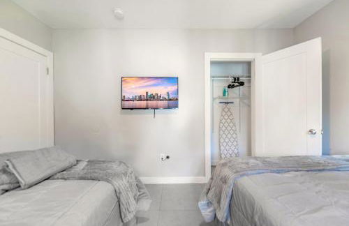 Spacious East Miami Duplex Delightful - Foto 10