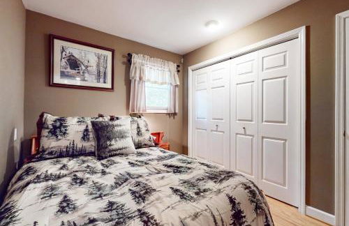 Serene Home Near Douglas Lake Yard Games Grill - Foto 24