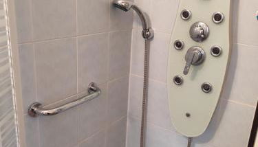 Roussillon - Foto 2, Shower