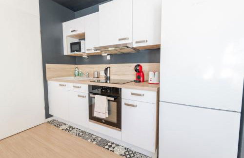 Les Provinciales - Photo 9