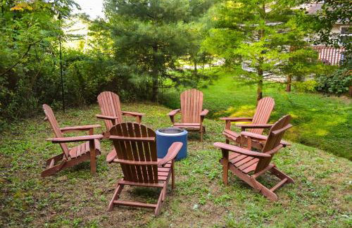 Campton Cottage with Hot Tub, Near Hiking and Climbing - Foto 24