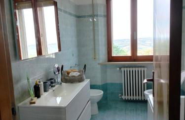 CASA DORIS Montecarotto, Le Marche - Top Lage, Glasfaser WIFI, neu renoviert - Foto 29