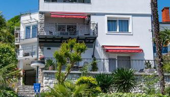 Villa Tomić Apartment Mia near the sea - Photo 3