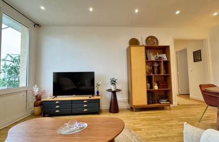 Vue Paris 1 min de la gare - Photo 30