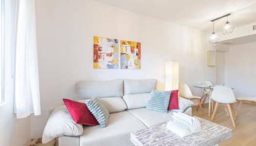 Homely Málaga San Juan de Letrán con Terraza - Photo 4