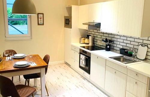 BESOTEL Mettmann- 20 Wohnungen 2 Standorte 35 Schlafzimmer 29 Badezimmer 52 Betten für 73 Gäste - Foto 137