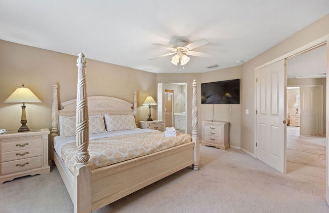 6 Bedroom Premium Home With Pool, Spa and Games Room #800 - Photo 18