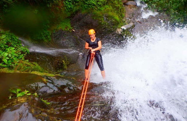 Canyoning in Bucay - Photo 6