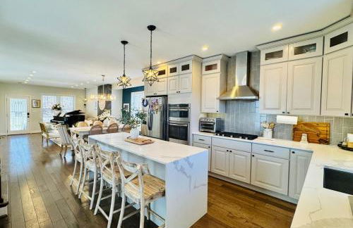 French Provincial with Grand Piano- Steps from DC - Foto 30