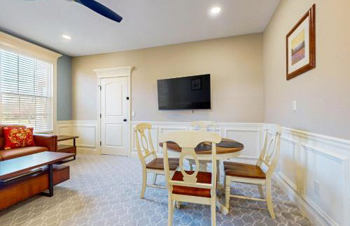 Work, Play & Stay! Apt Near Holyoke Medical Center - Foto 9