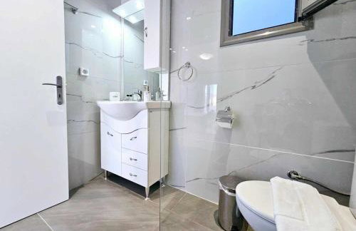 Dream Luxury Apartment Suites - Photo 13