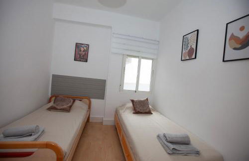 Precioso Apartamento en Valencia 2 dormitorios con Parking - Photo 14
