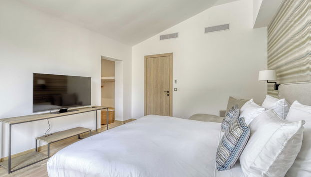 Luxurious Villa Facing the Baie des Canebiers - Foto 3, Habitación