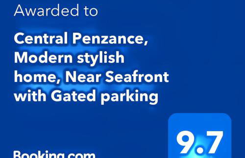 Central Penzance, Modern stylish home, Near Seafront with Gated parking - Photo 4