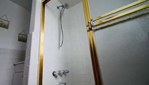 Bright & cozy 2nd Floor Apartment Close to NYC - Foto 5