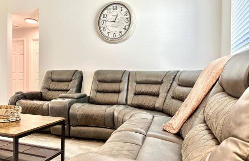 White Oak Spacious and Comfy - Foto 17