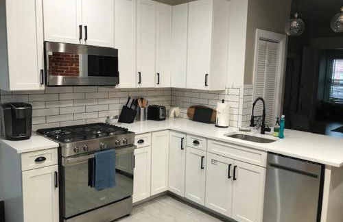 Big Brick 2 Bedroom apartment in Victorian Village - Foto 11