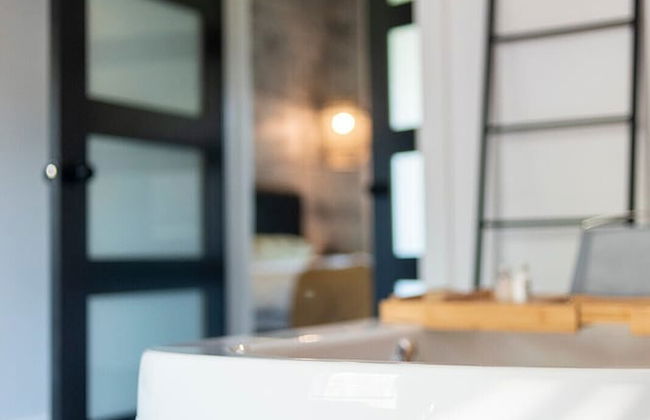 The Hideaway Collection - Photo 18