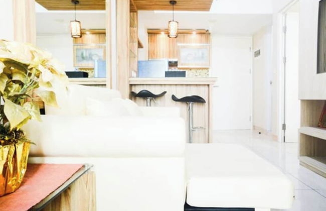 Comfortable 2BR Springlake Summarecon Apartment - Photo 17