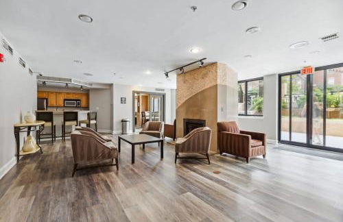 2BR Luxury City Suite With Gym & Pool - Foto 30