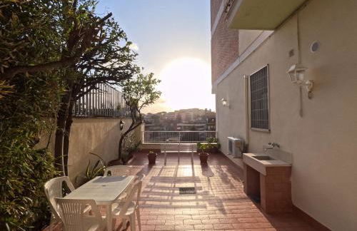 Mon-Tis Paolo V - vicino metro Cornelia - Foto 1